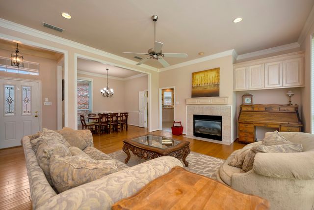 6520 Shelton Home Court, Arlington, TX 76017