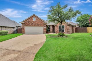 6520 Shelton Home Court, Arlington, TX 76017