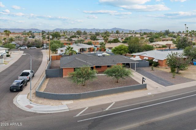 2011 W CAMPBELL Avenue, Phoenix, AZ 85015
