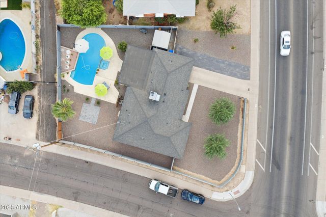 2011 W CAMPBELL Avenue, Phoenix, AZ 85015