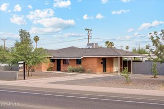 2011 W CAMPBELL Avenue, Phoenix, AZ 85015
