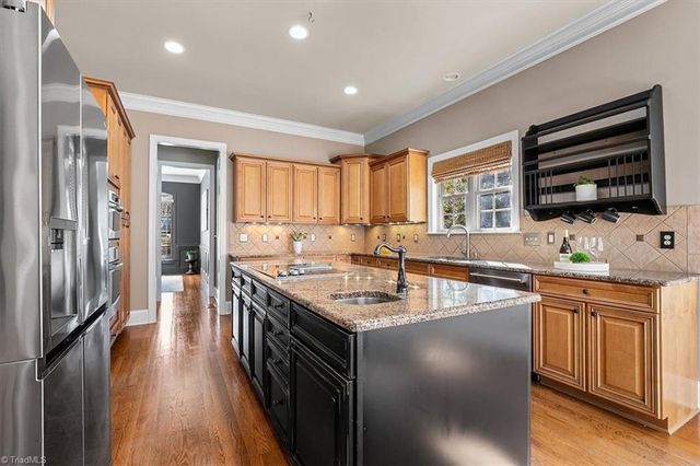 6324 Autumn Crest Court, Summerfield, NC 27358