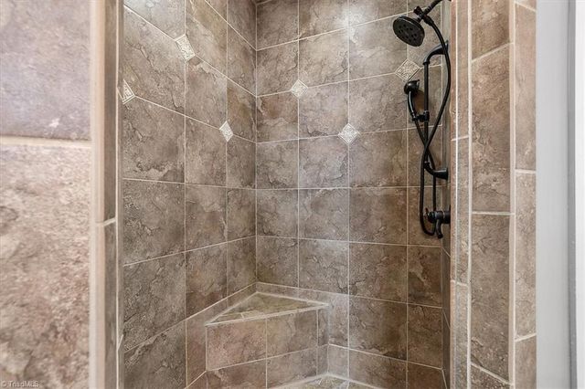 6324 Autumn Crest Court, Summerfield, NC 27358