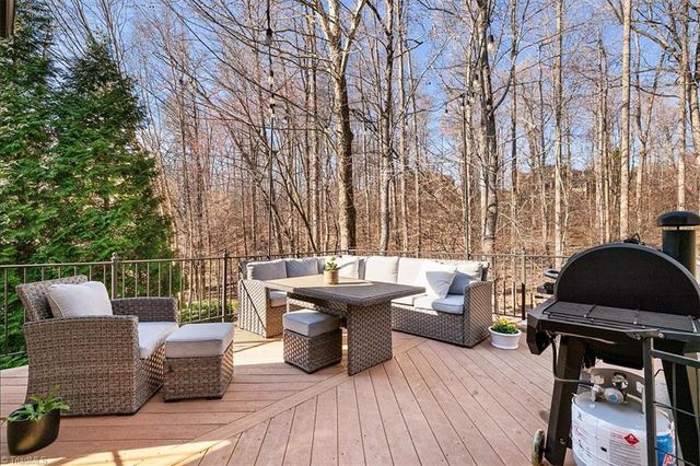 6324 Autumn Crest Court, Summerfield, NC 27358