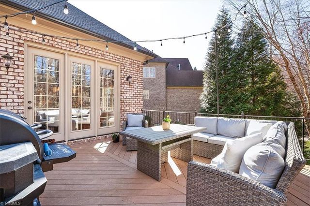 6324 Autumn Crest Court, Summerfield, NC 27358