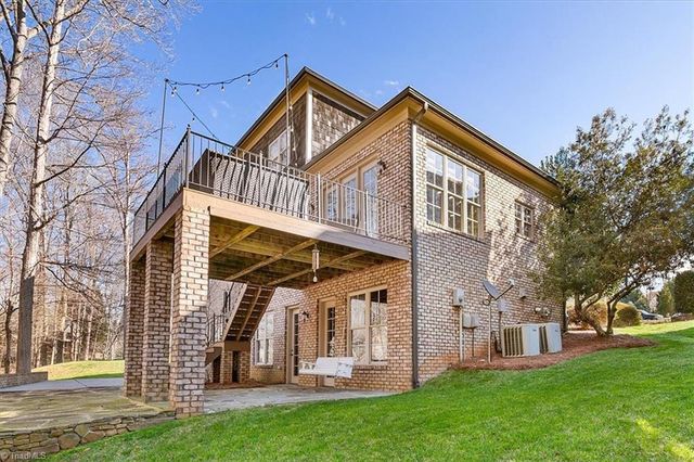 6324 Autumn Crest Court, Summerfield, NC 27358