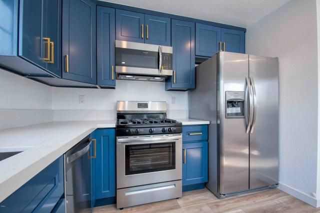 3185 Larga Avenue C, Los Angeles, CA 90039