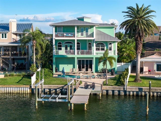 478 HARBOR DRIVE S, Indian Rocks Beach, FL 33785