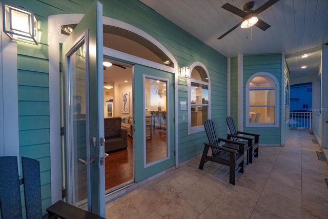 478 HARBOR DRIVE S, Indian Rocks Beach, FL 33785