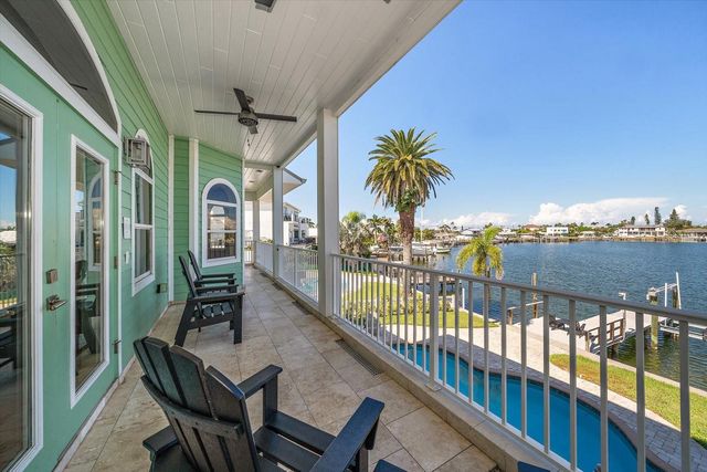 478 HARBOR DRIVE S, Indian Rocks Beach, FL 33785