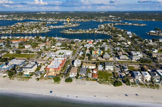 478 HARBOR DRIVE S, Indian Rocks Beach, FL 33785