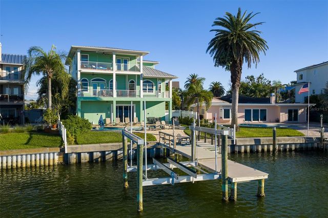 478 HARBOR DRIVE S, Indian Rocks Beach, FL 33785