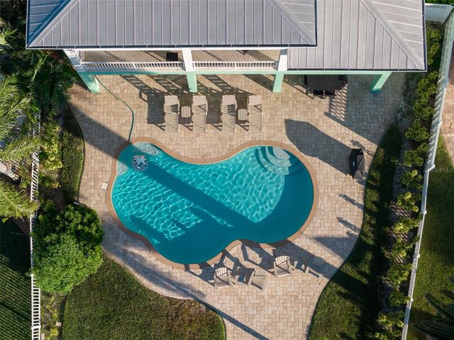 478 HARBOR DRIVE S, Indian Rocks Beach, FL 33785