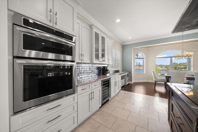 478 HARBOR DRIVE S, Indian Rocks Beach, FL 33785