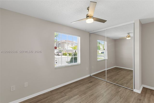 363 NW 158th Ave, Pembroke Pines, FL 33028