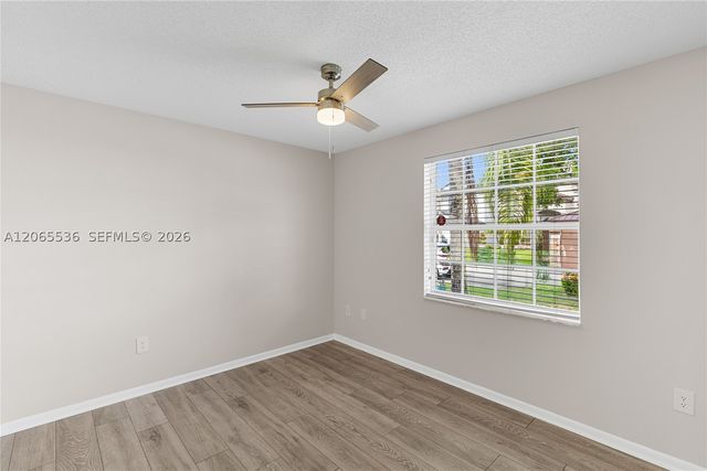363 NW 158th Ave, Pembroke Pines, FL 33028
