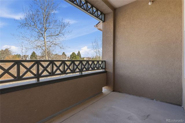 11992 W Long Circle 103, Littleton, CO 80127