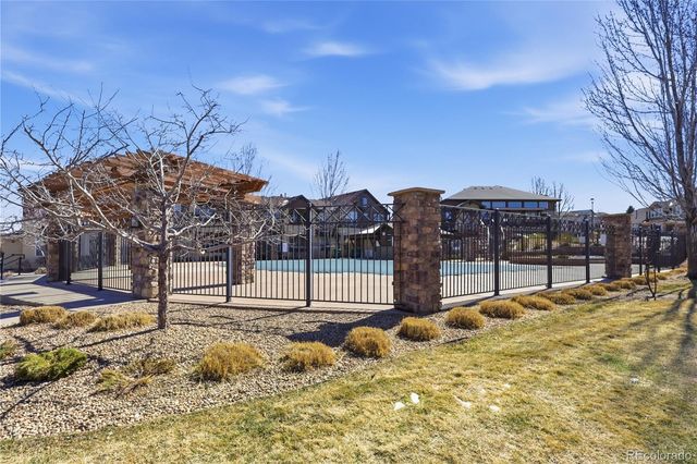 11992 W Long Circle 103, Littleton, CO 80127