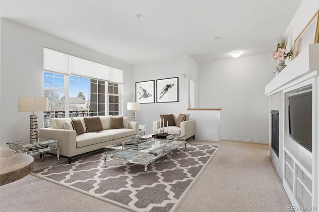 11992 W Long Circle 103, Littleton, CO 80127