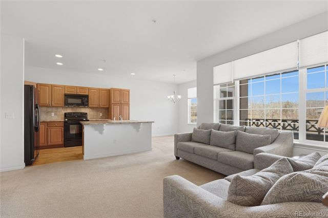 11992 W Long Circle 103, Littleton, CO 80127