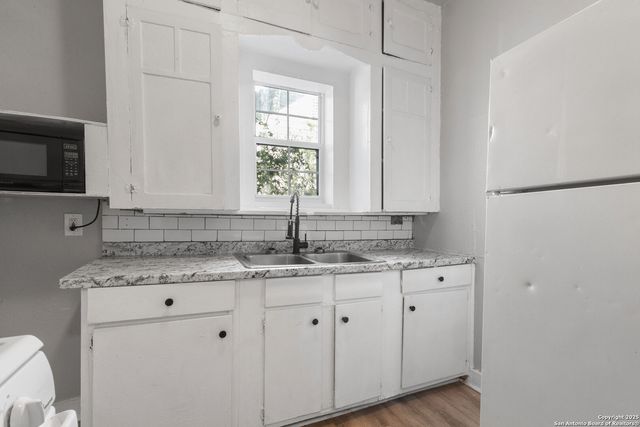 614 Fulton Ave Apt 2, San Antonio, TX 78212