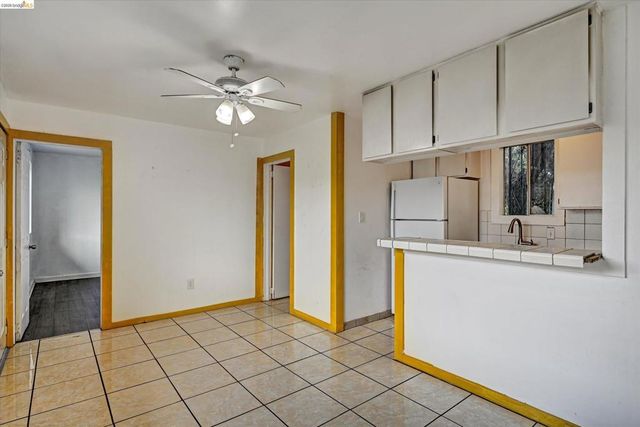 1437 56Th Ave, Oakland, CA 94621