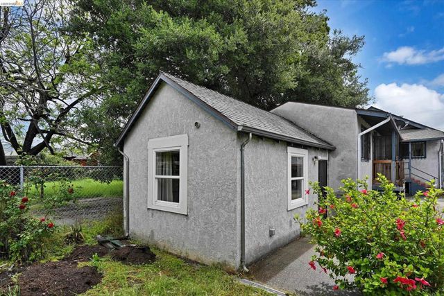 1437 56Th Ave, Oakland, CA 94621