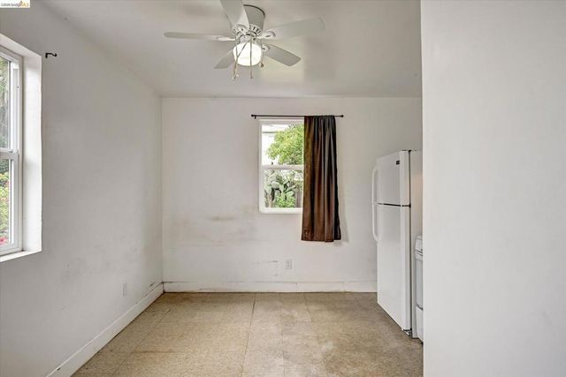 1437 56Th Ave, Oakland, CA 94621