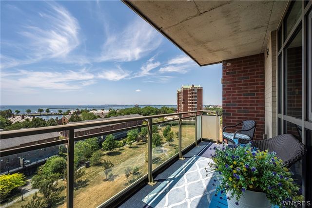 132 Lakefront Boulevard 504, Buffalo, NY 14202