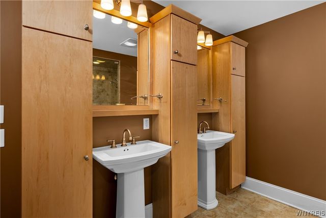 132 Lakefront Boulevard 504, Buffalo, NY 14202