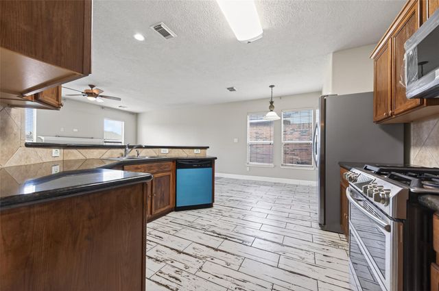 2610 Argos Drive, Missouri City, TX 77459