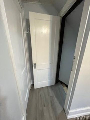 2225 South Avenue, Niagara Falls, NY 14305