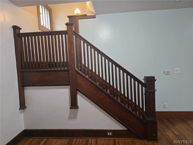 2225 South Avenue, Niagara Falls, NY 14305