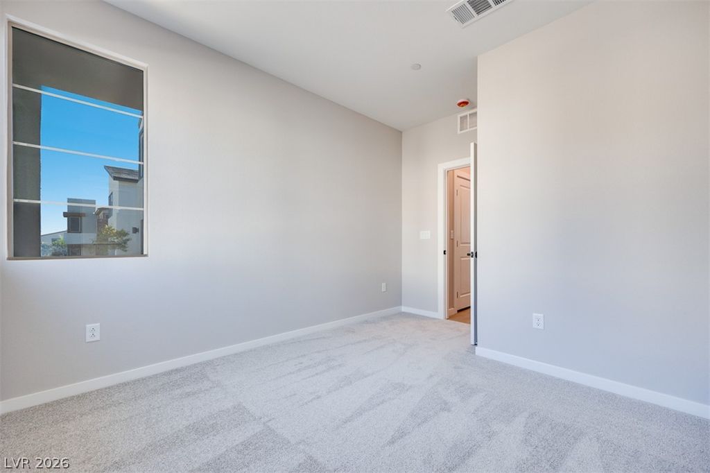 10473 Mountain Aster Avenue, Las Vegas, NV 89166 — photo 5