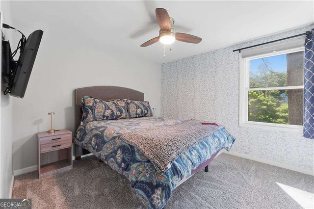 9715 N Pond Circle, Roswell, GA 30076