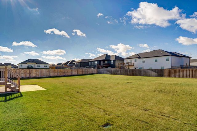 867 S Irontree Court, Nixa, MO 65714