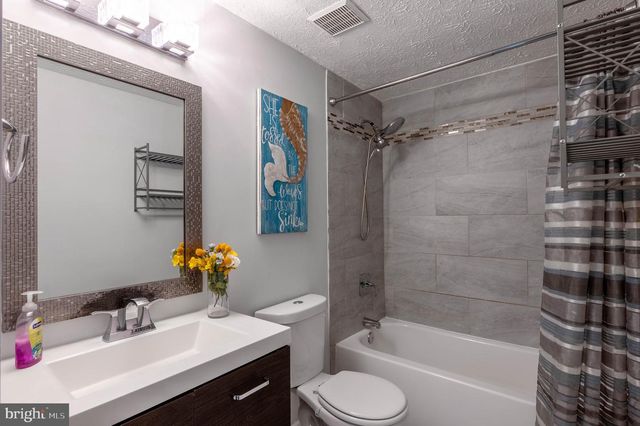 27 CAVAN GRN, Nottingham, MD 21236