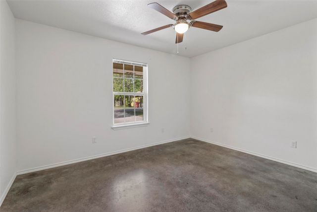 708-712 Seven Oaks Road, Bonham, TX 75418