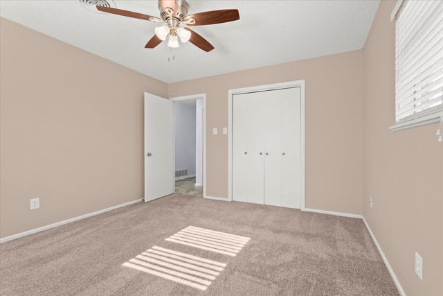 2003 College Avenue, Levelland, TX 79336