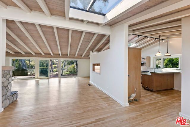 6100 Bonsall Drive, Malibu, CA 90265