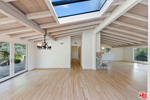 6100 Bonsall Drive, Malibu, CA 90265