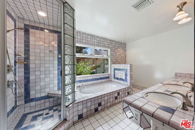 6100 Bonsall Drive, Malibu, CA 90265