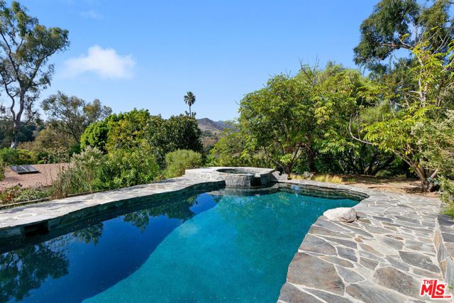 6100 Bonsall Drive, Malibu, CA 90265