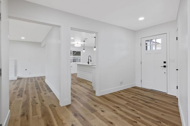 415 Franket Drive, Hanford, CA 93230