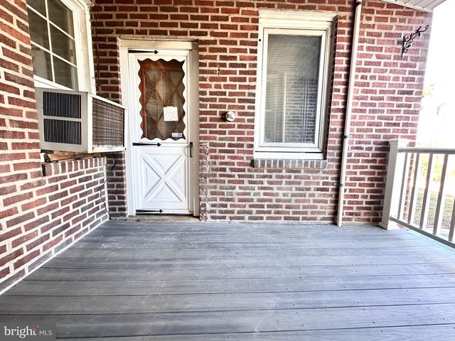 219 LONGSHORE AVE, Philadelphia, PA 19111