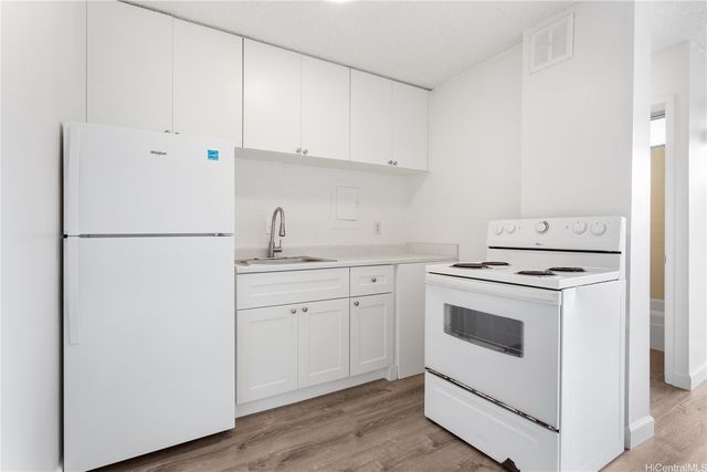 727 Pumehana Street 302, Honolulu, HI 96826