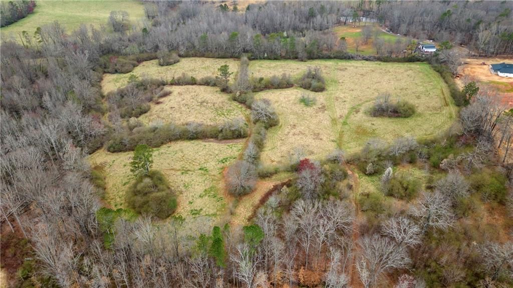 Image 2 of property listing at 14067 Cumming Highway, Cumming, GA 30040