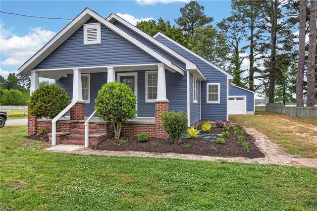 224 Hickory RD E, Chesapeake, VA 23322
