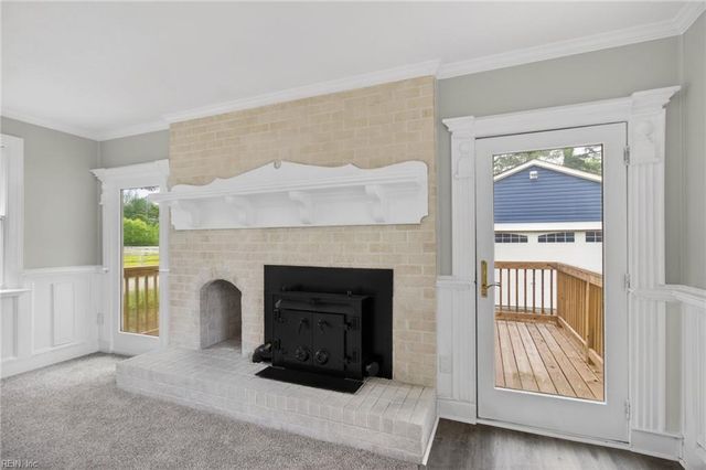 224 Hickory RD E, Chesapeake, VA 23322