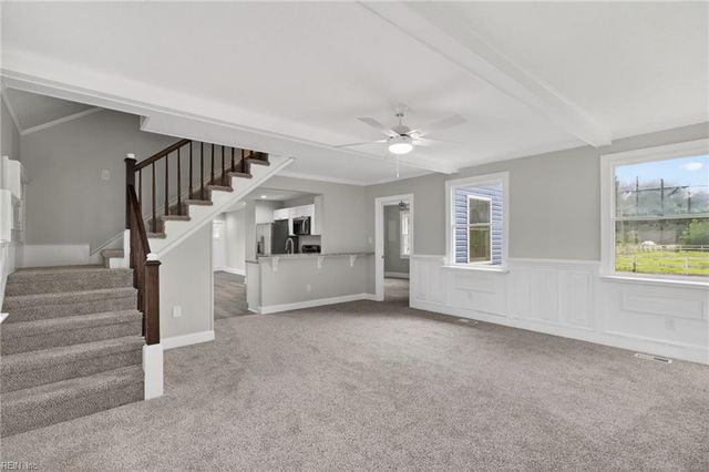224 Hickory RD E, Chesapeake, VA 23322